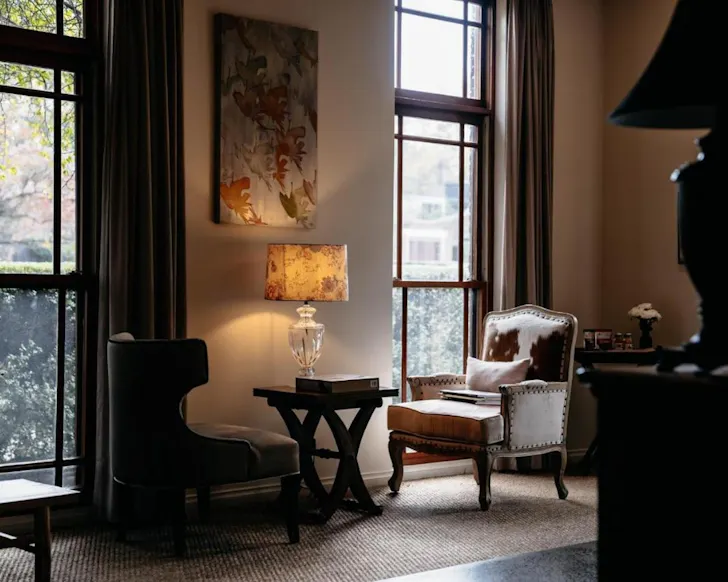 orange accommodation de russie boutique hotel