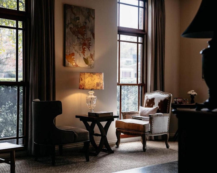 orange accommodation de russie boutique hotel