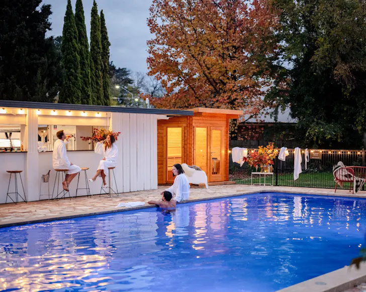 The pool at Oriana best accommodation Orange NSW