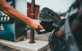 Petrol pump