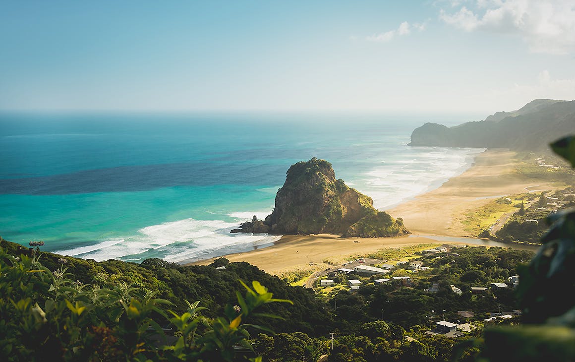 We wanted to know if that place was an utopia or if it really existed ... That day we traveled miles full of curves. We were eager to arrive, expectant. We climbed to the highest point to discover that place. Until finally, we saw it. ? Immediately the ma