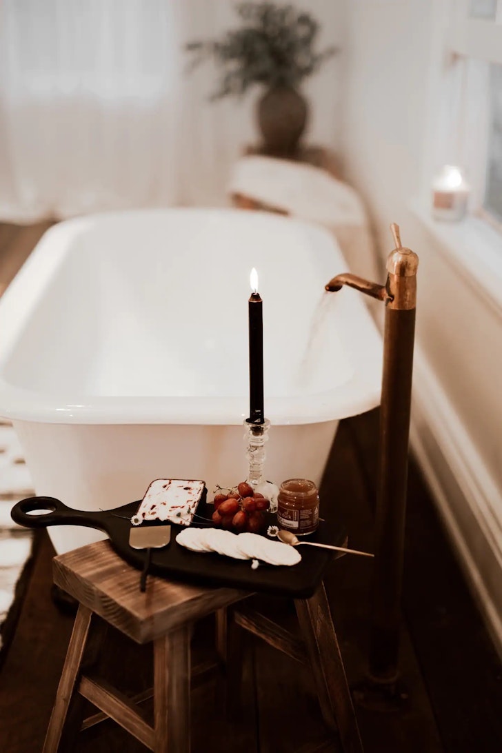 A view of the bathtub at The Postman's Cottage, Montville