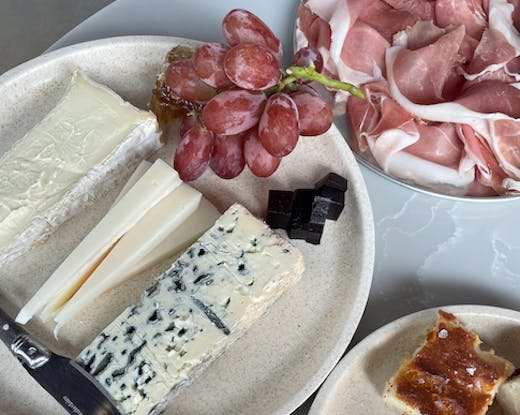 Powells Fromagerie & Wine Bar