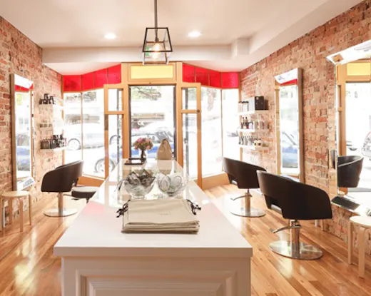 Que Colour hair salon in Sydney