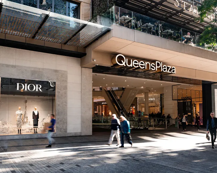 queensplaza