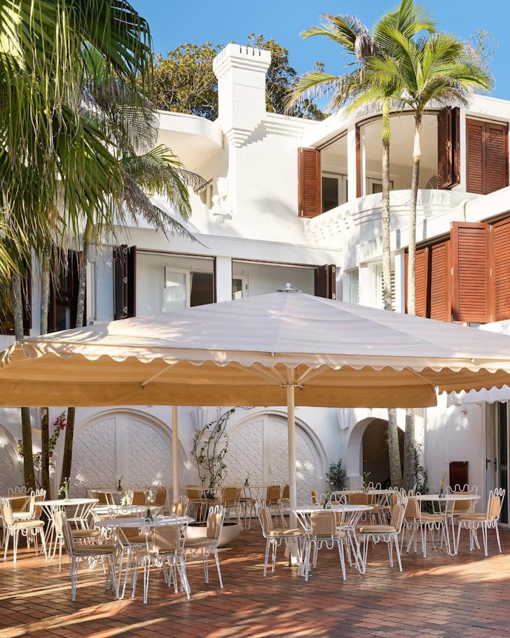 The courtyard at Raes Cellar Bar in Byron Bay