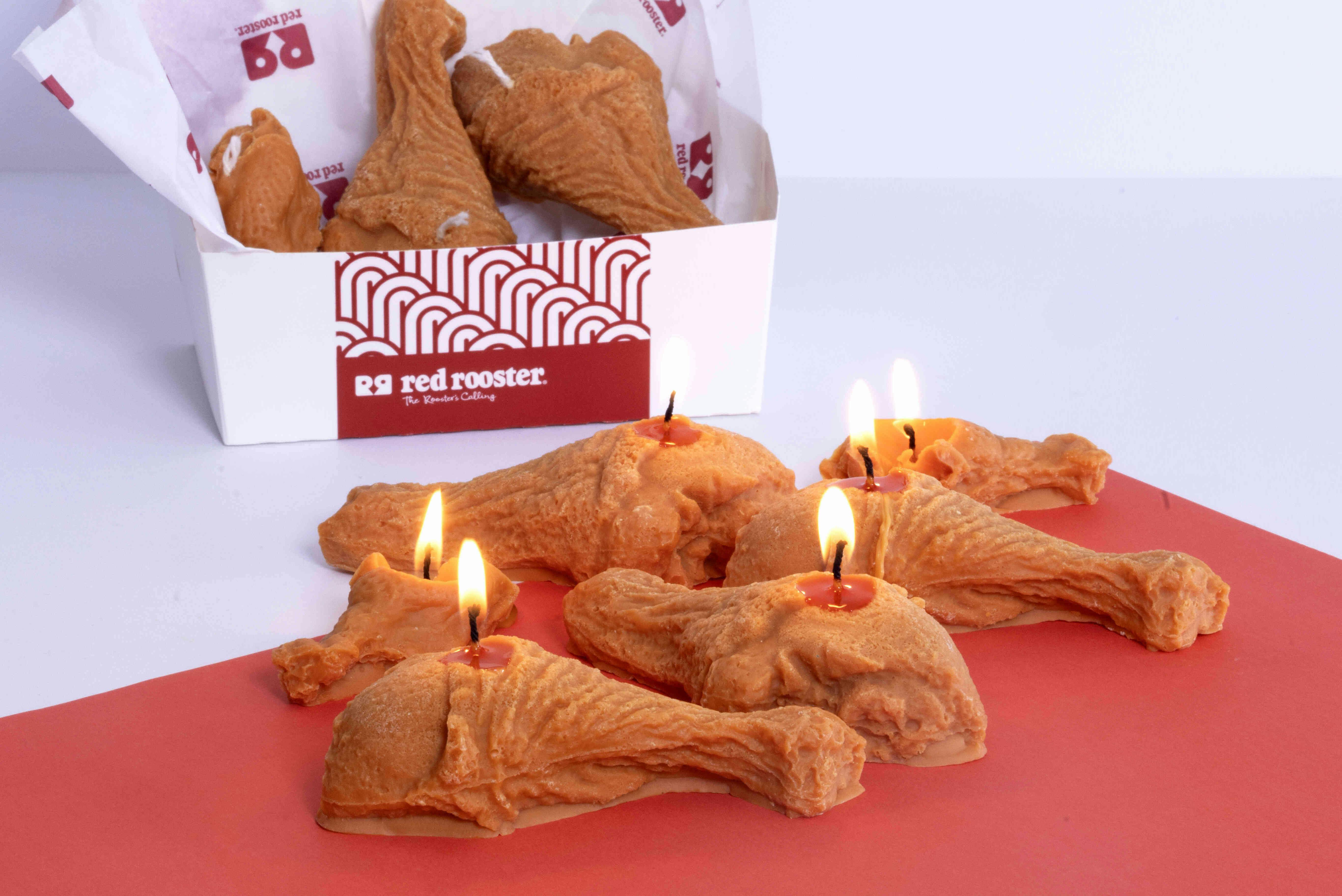 red rooster candles