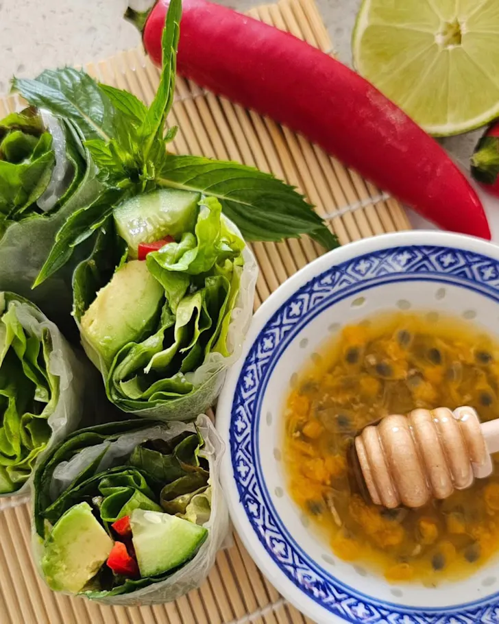 Rice paper rolls and bowl