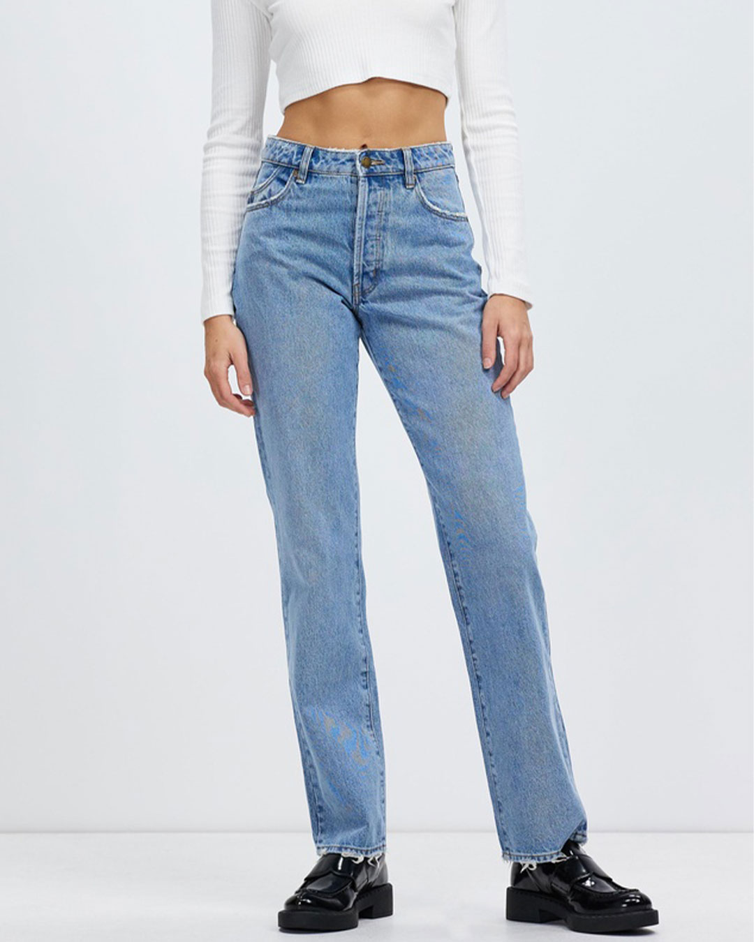 The Best Jeans For Women In 2023 | URBAN LIST GLOBAL