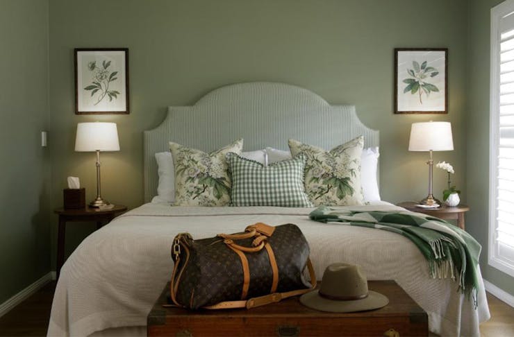 a country-style bedroom
