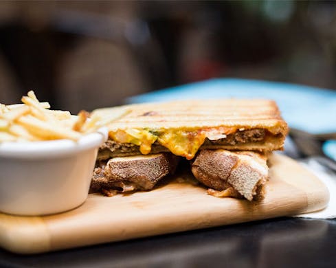sydneys-best-cbd-bar
