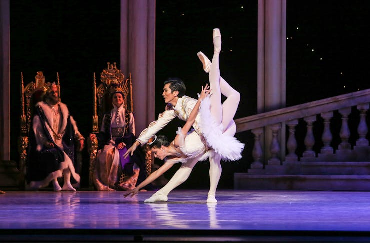 ballet dancers on stage