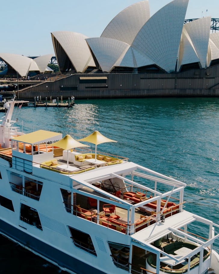 solarÃ© superyacht on sydney harbour outside opera house