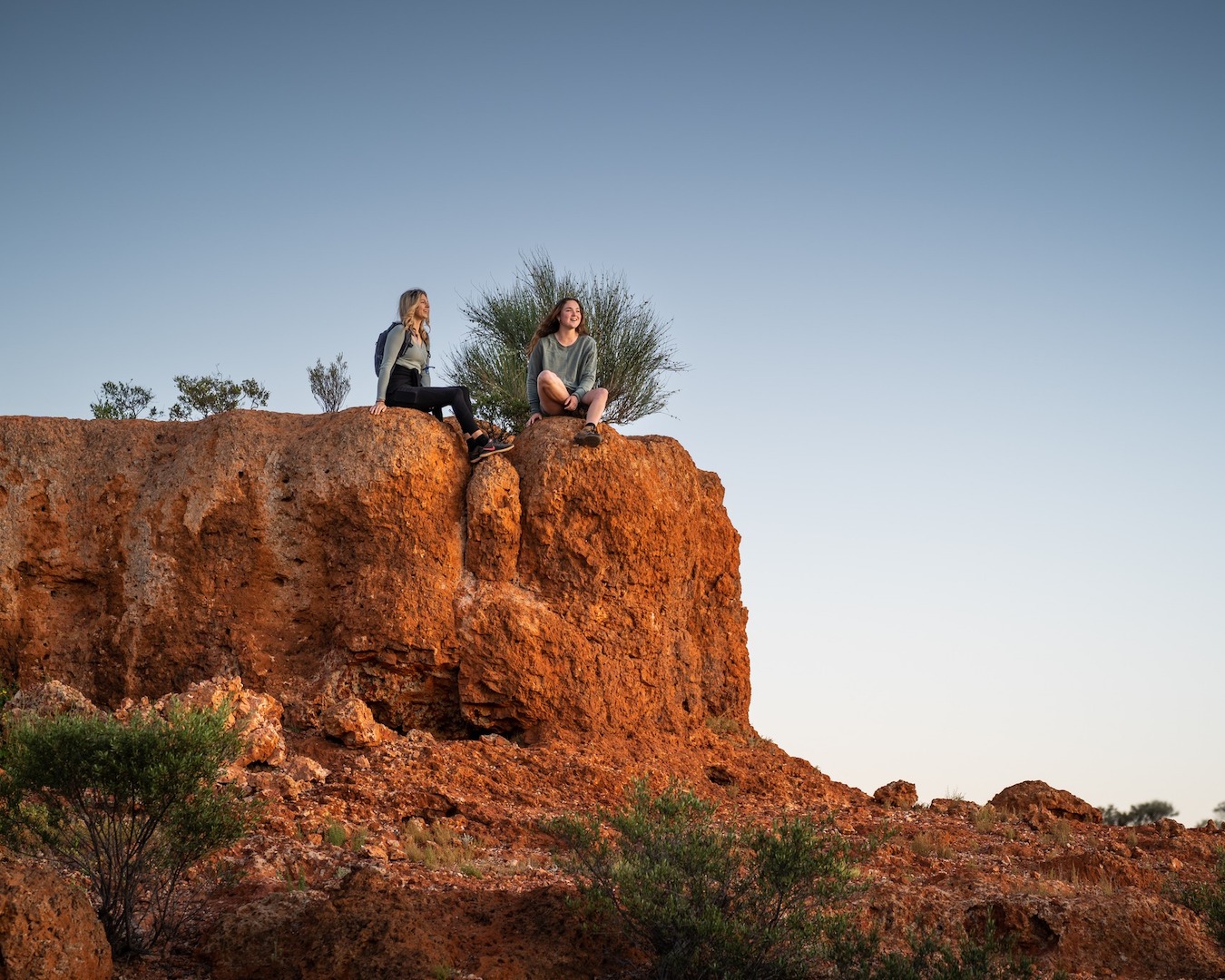Two people hiking near Wooleen Station