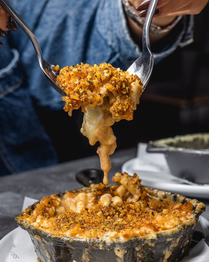 best newtown restaurants the stinking bishops