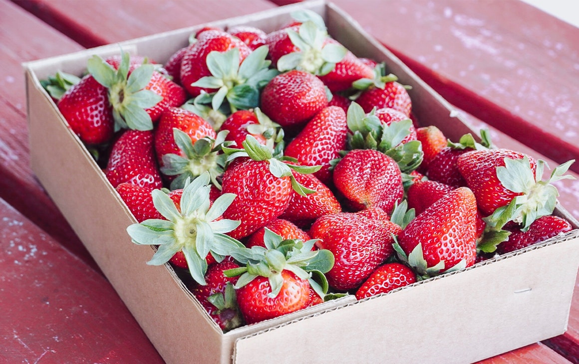 a box of strawberries 