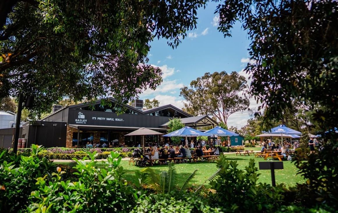 the outdoor lawn area at Bailey Brewing Co