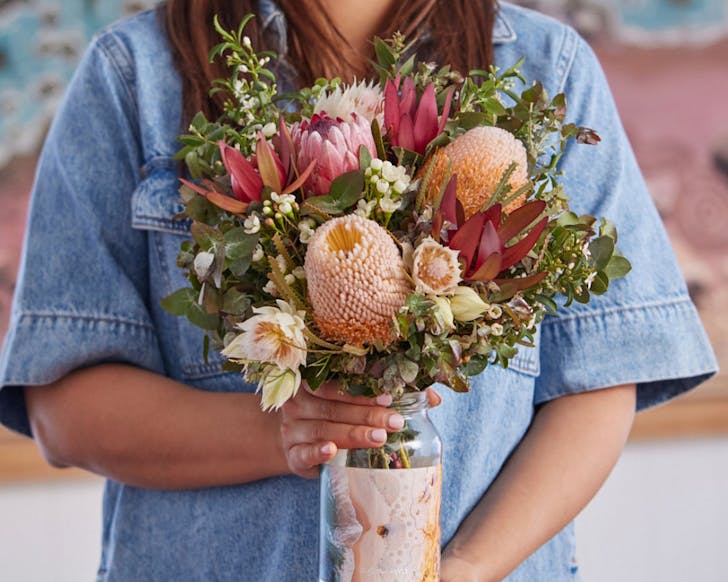 Flower delivery Sydney - LVLY