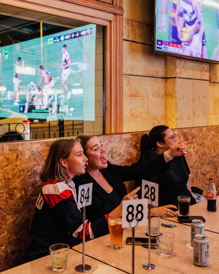 Taffy's Sports Bar