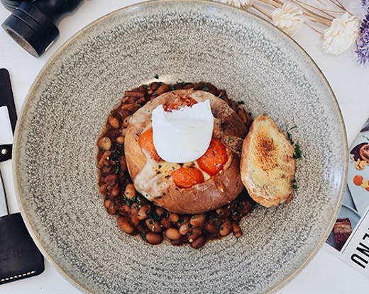 the-hamptons-cafe_-hendra