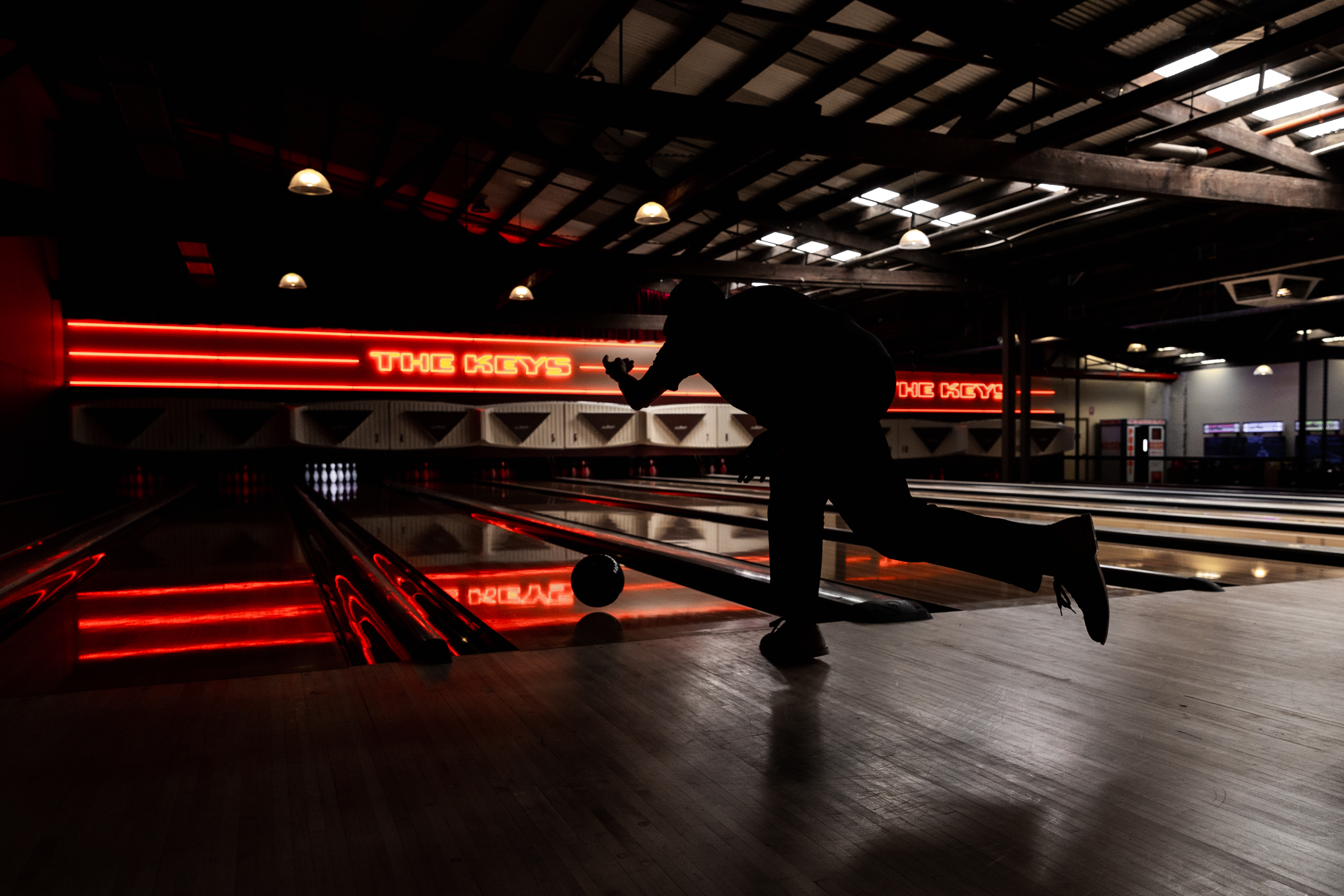 Classic Sports Bar and Lounge, Classic Bowling Center