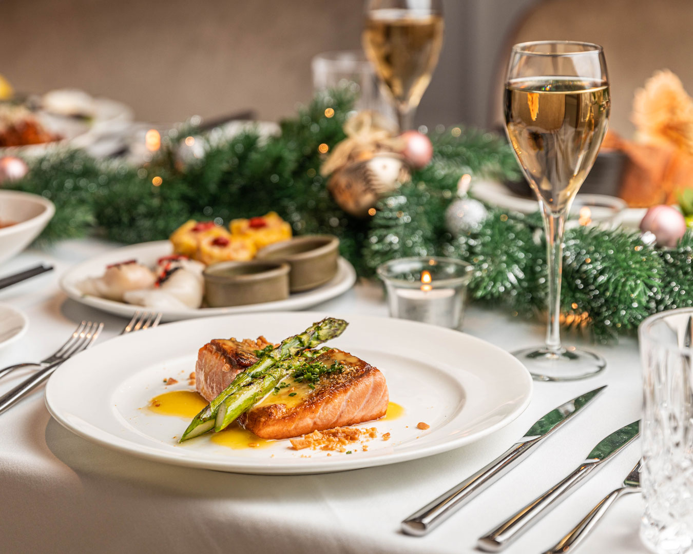 Where To Have Christmas Lunch In Sydney In 2021 Urban List Sydney