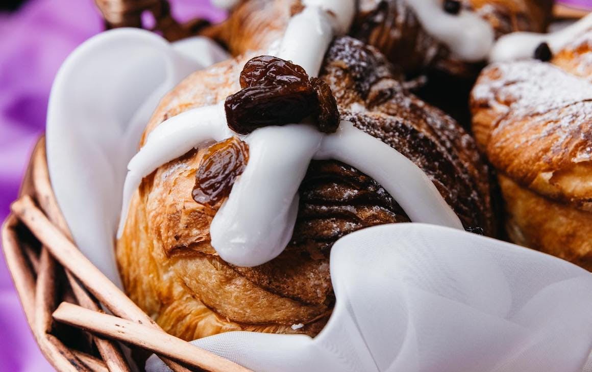 a hot cross bun croissant from Croff, available this Easter in Perth