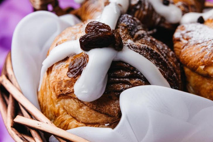 a hot cross bun croissant from Croff, available this Easter in Perth