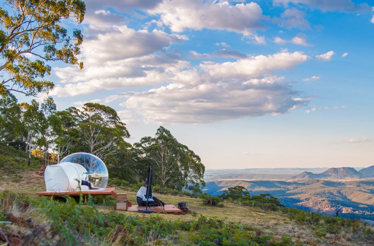 One of the Bubble Tent accomodations in Mudgee, overlooking national park. 