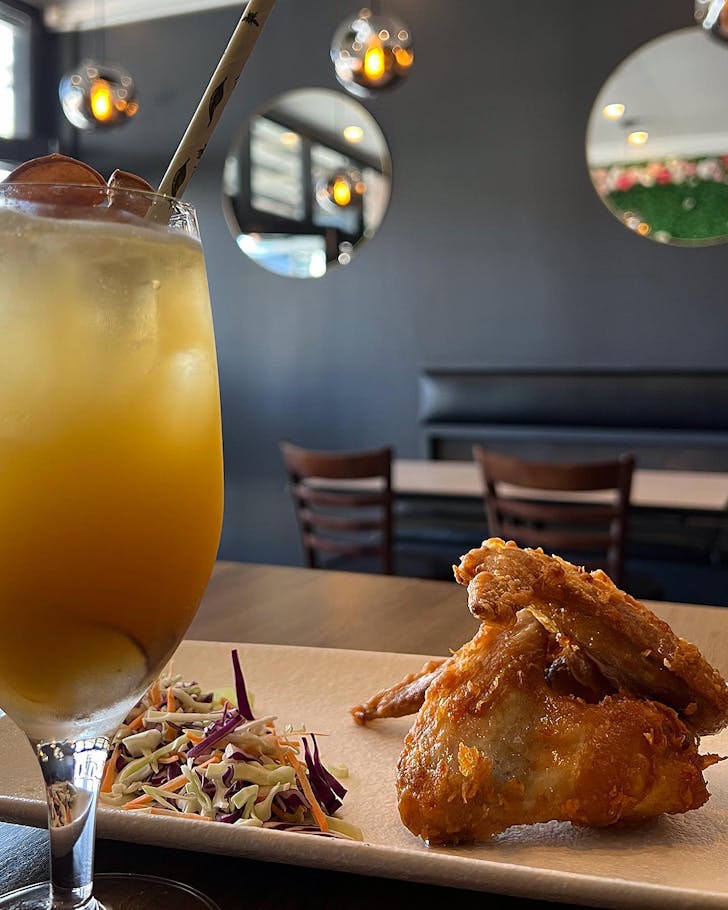 Nibbles and drinks at THIRTY ONE, one of the best bottomless brunches in Auckland.