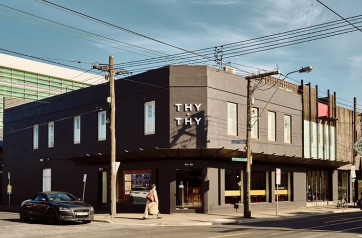 A black-painted corner of one of the best restaurants Richmond has. 