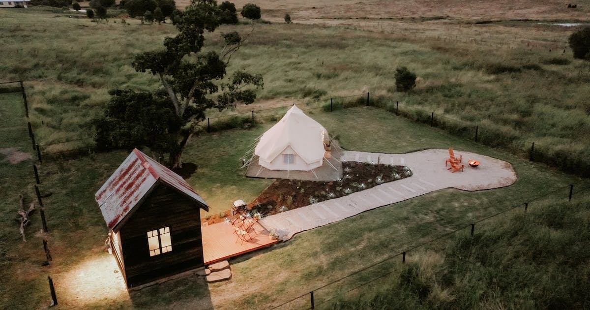 14 Of The Best Glamping Spots Near Brisbane For Your 2026 Getaway