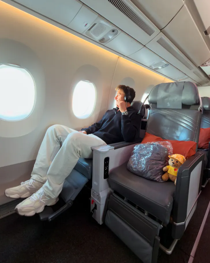 Premium Economy amenity kit sleep mask