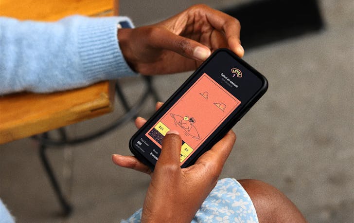 A person using the Up app
