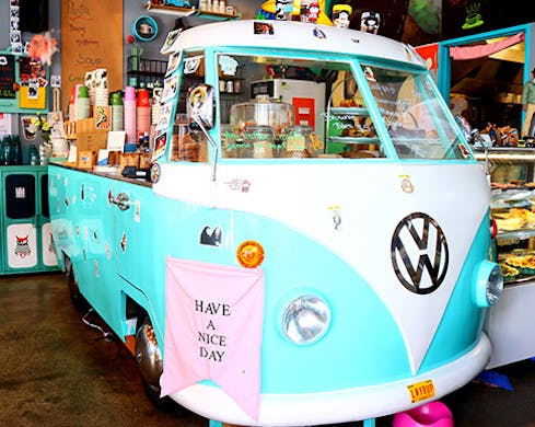 Wake Up Cafe 