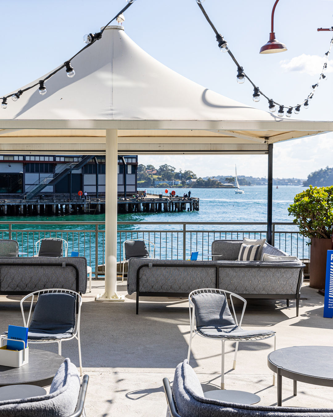 waterfront restaurants sydney pier bar
