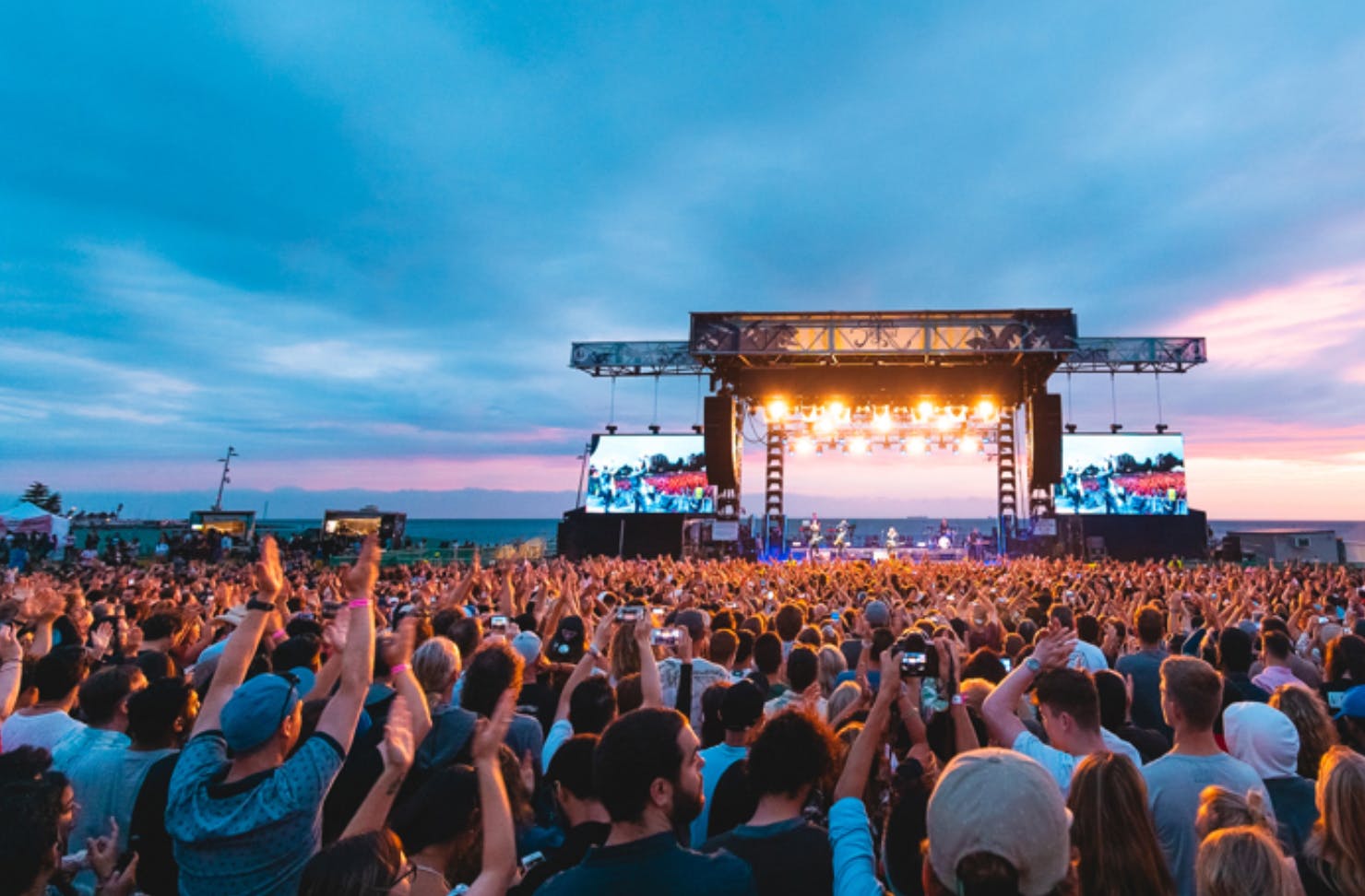 whats on in melbourne in february