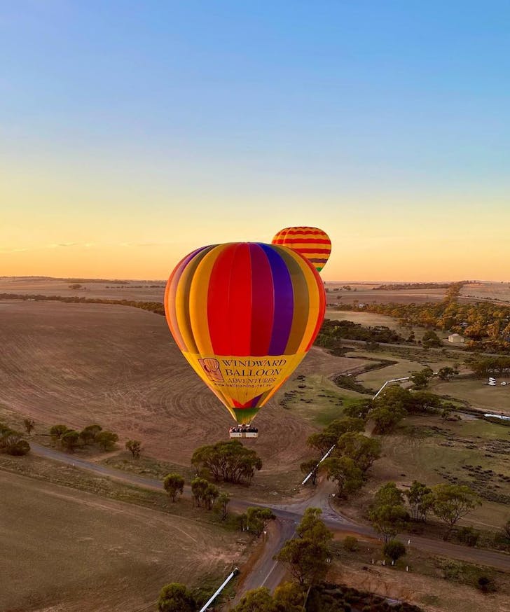hot air ballooning in Northam