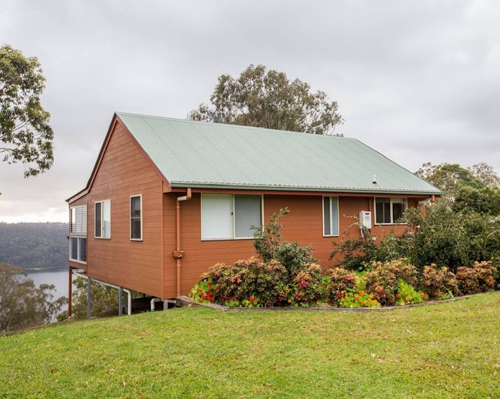 An exterior view of Wittacork Dairy Cottages one of the best farm stays near Brisbane