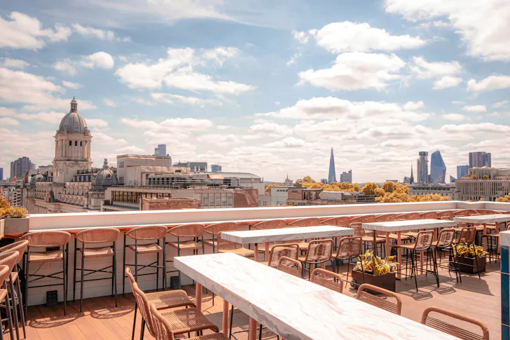 LA-YAM LONDON ROOFTOP BAR