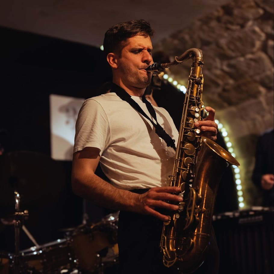 8 Of The Best Jazz Clubs In Paris (2024 Edition) URBAN LIST GLOBAL