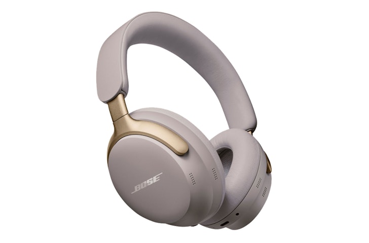 The Bose QuietComfort Ultra Headphones, one of the best gifts for travel