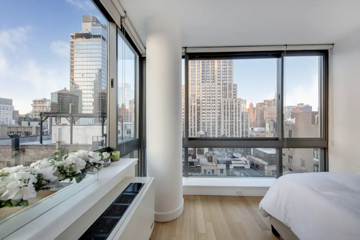 Luxury City View Skyscraper