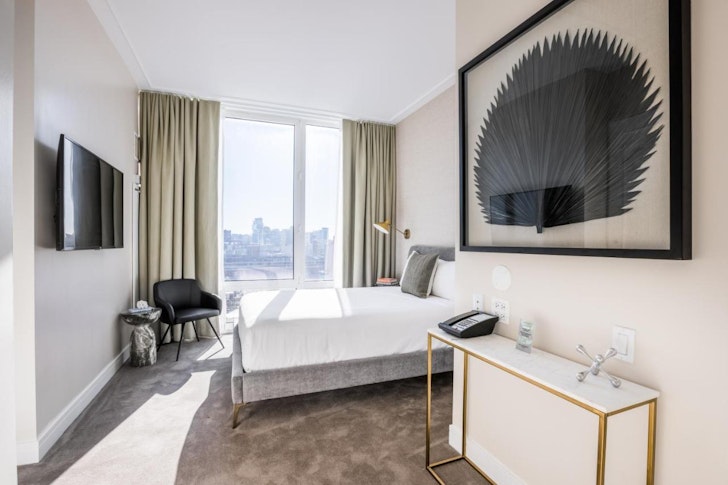 NoMo SoHo bedroom suite