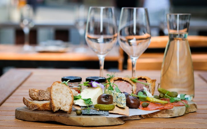 Pairings wine and cheese flight York