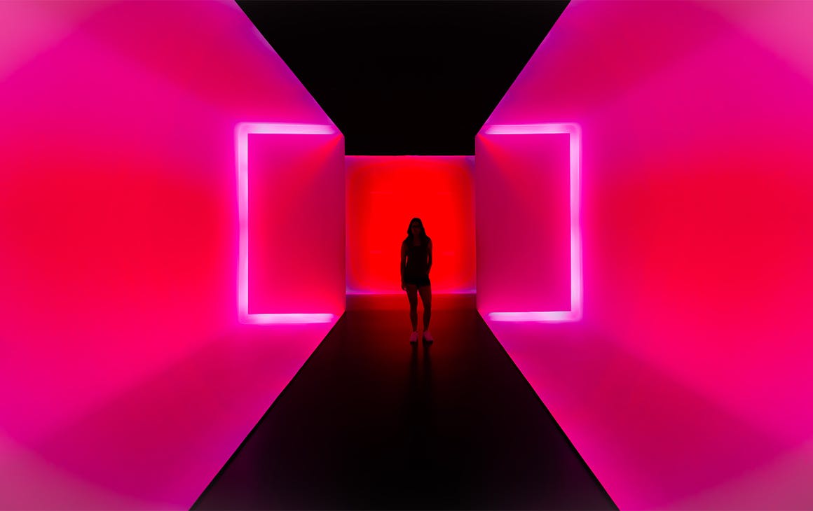 hologram hotel japan