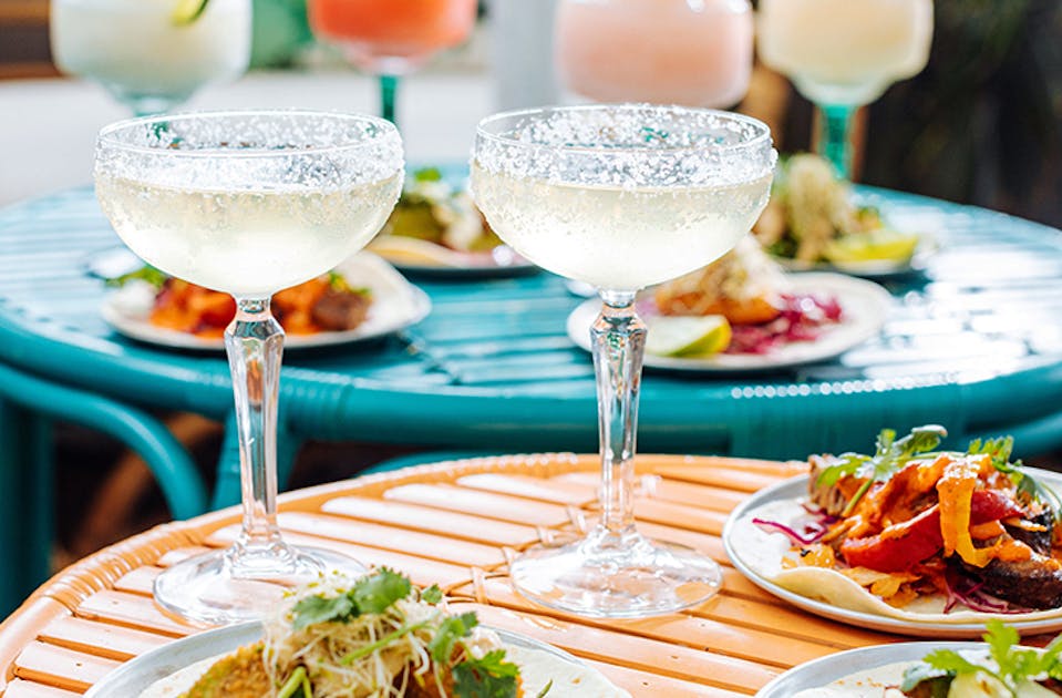 Soak Up Bottomless Margaritas And Endless Tacos At This Harbourside