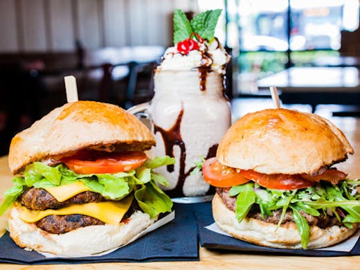 downtown-burgers-nambour