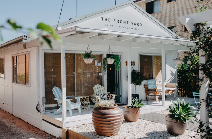 Download Where To Find The Best Hairdressers On The Coast Urban List Gold HD Get Wallpaper Where To Find The Best Hairdressers On The Coast Urban List Gold For iPhone