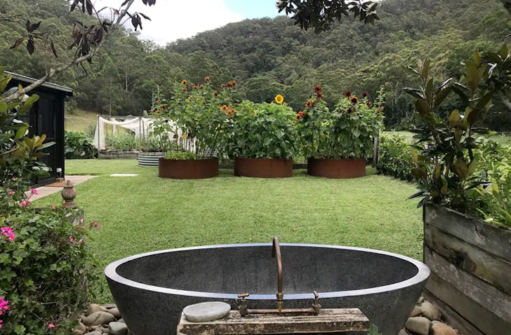 Airbnb with outdoor bath in NSW